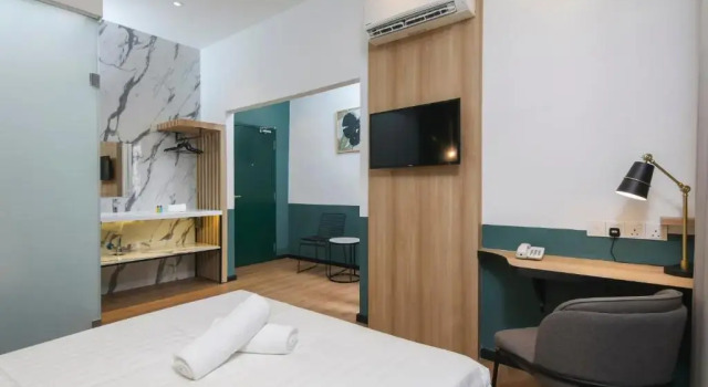 Полулюкс Season Point Hotel