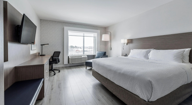 Holiday Inn Express Hotel & Suites Saint - Hyacinthe, Rezervovat Hotel  