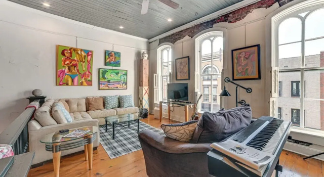 Steps to Historic Riverfront: Chic Dtwn Condo!, Prenota Appartamento Paducah Kentucky