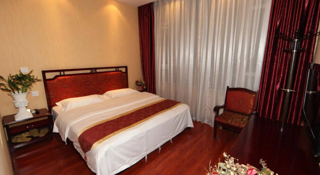 Mount Emei Towo Holiday Hotel, Prenota Hotel Baoguosi Sichuan