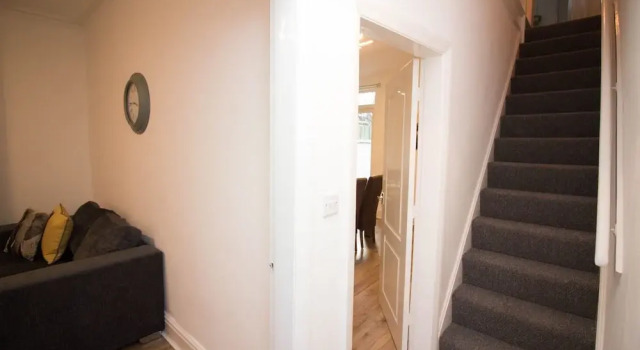 The Metro by SA Geek, Boek Hotel Eccles Merseyside