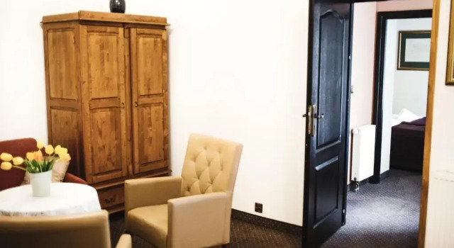 Трёхместный номер Standard Hotel Eden