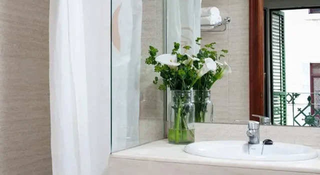 Двухместный номер Gaudi Hotel