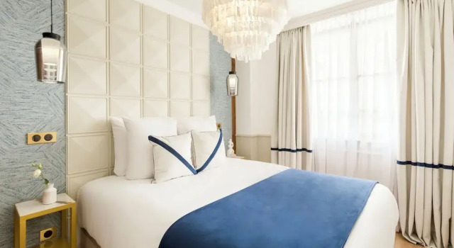 Апартаменты с видом на город Merveil Luxury Suites - Lenoir I-II-III