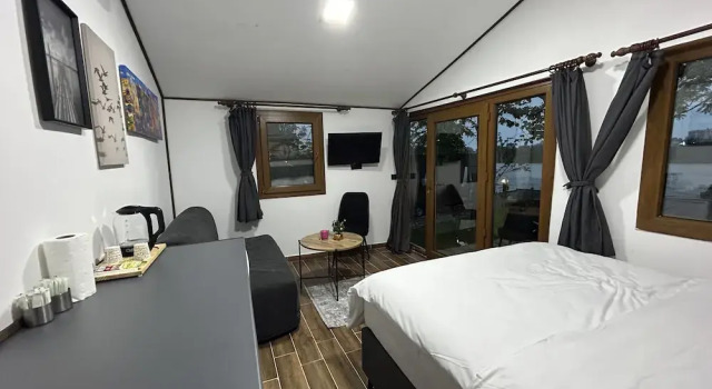Danzi̇ Campi̇ng, Varaa Leirintäalue Telttailu ja glamping kohteessa Turkin Mustamerenalue, Leirintäalue
