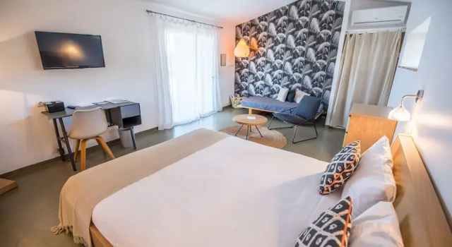 Hotel Les Chambres de Mila Bonifacio, Rezerwuj Hotel Hotele w Korsyka z parkingiem, Parking