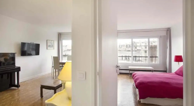 Apartment With one Bedroom in Paris, With Wonderful City View and Wifi, Забронировать Апартаменты/квартира Париж Иль-де-Франс, рядом с Мирабо