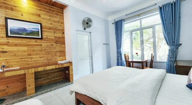 Двухместный номер Deluxe Huy Trung Homestay