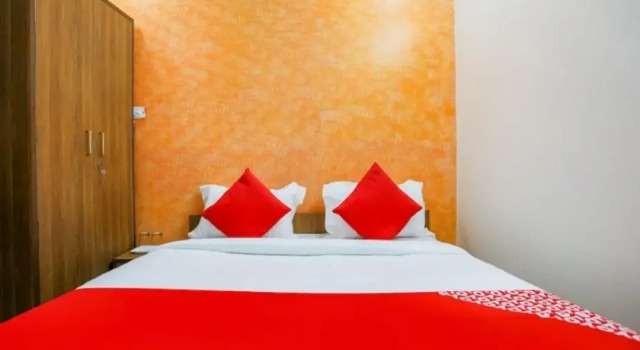 Airport Hotel Icon