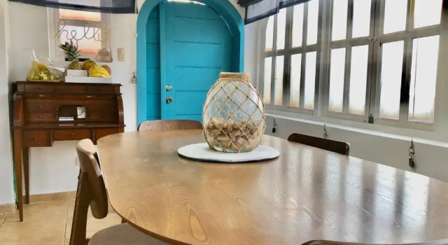 Коттедж V&V Beach House