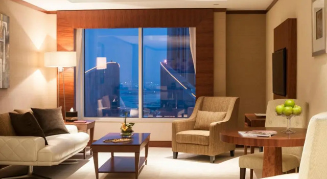 Люкс Premium с 2 комнатами Carlton Downtown Hotel