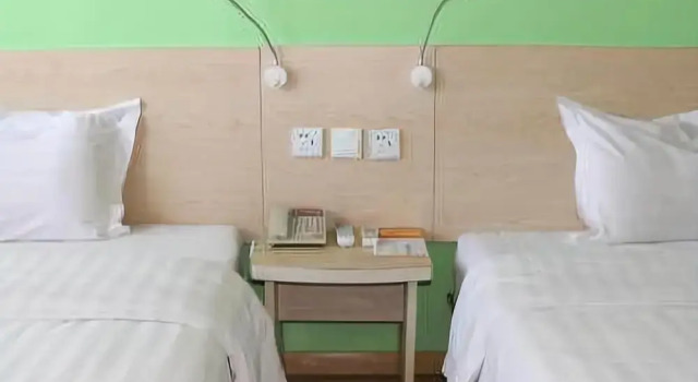 7 Days Inn, Забронировать Отель Отели Цзянган с парковкой, Парковка