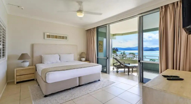 Beach Front Lagoon Lodge Apartments, Забронировать Апартаменты/квартира Отели Острова Гамильтон с парковкой, Парковка