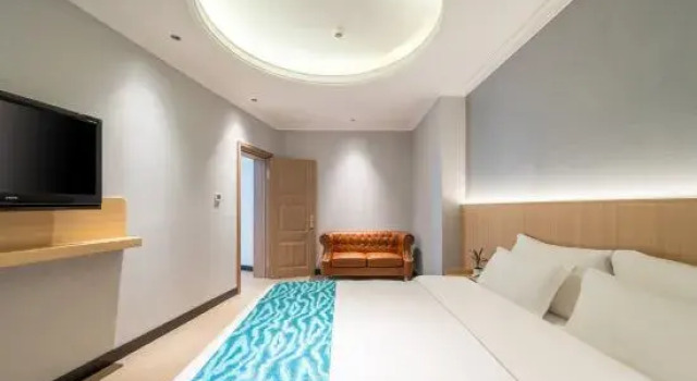 Deluxe Suite Xilai Hotel