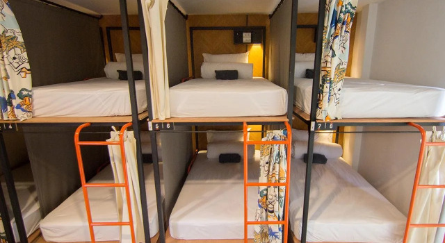 TAN Hostel x Cafe , Aonang Beach, Забронировать Хостел Хостелы Ао-Нанг-Бич, рядом с Пляж Ao Пхра Нанг, Хостел