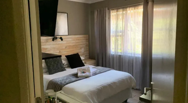 Двухместный номер Standard с видом на сад Villa Mariss Guesthouse