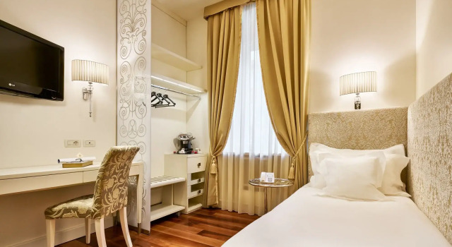 Hotel Vis à Vis, Prenota Hotel Trieste Friuli Venezia Giulia