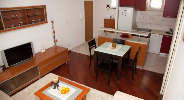 Apartment Seashell - great location: A1 Split, Riviera Split, Prenota Appartamento Splitska 
