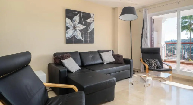 2174-Huge 3 bedrooms with terrace and pool