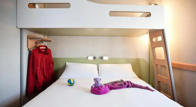 Трёхместный номер Standard ibis budget Pontault Combault RN4 Marne La Vallée