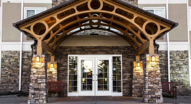 Staybridge Suites Fargo, Book Hotel Fargo North Dakota