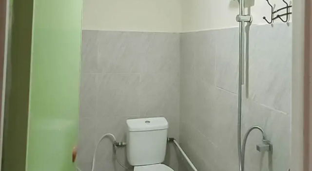 Verisha Inn Singkawang RedPartner, Book Apartment Singkawang 