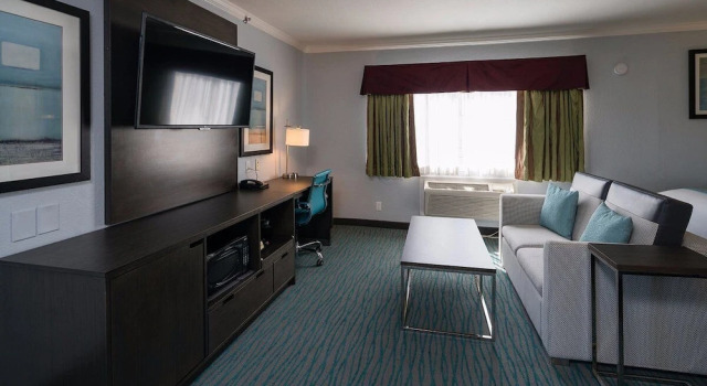 Номер Standard Symphony Inn