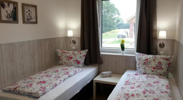 Ferienhaus Biber, Buchen Sie Hotel Oberlangen 
