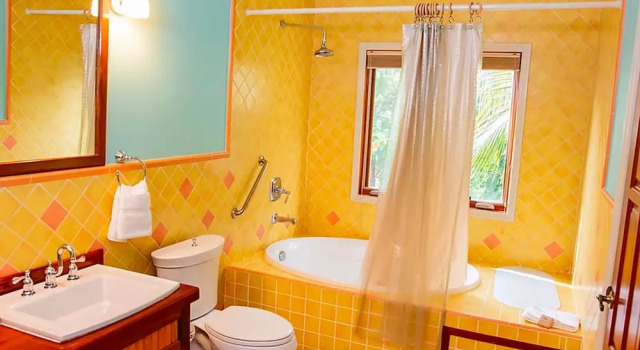 Четырёхместный люкс Premium с видом на сад The Villas at Sunset Lane