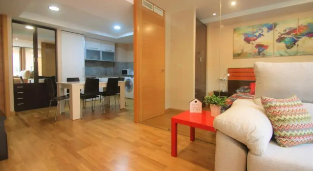 Студия Modern CasaTuris Apartment with Castle Views A131