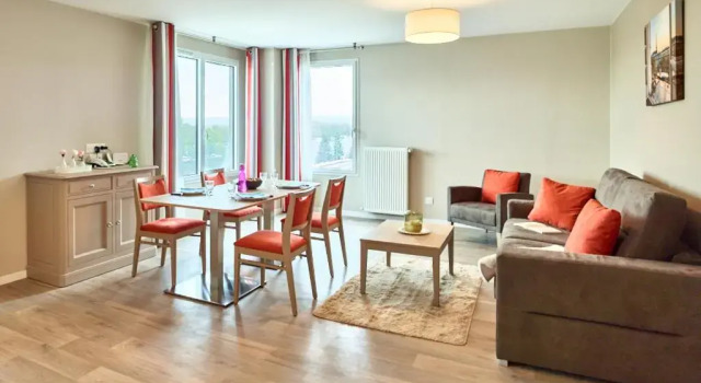 Апартаменты с 2 комнатами Zenao Apparthôtels Suresnes