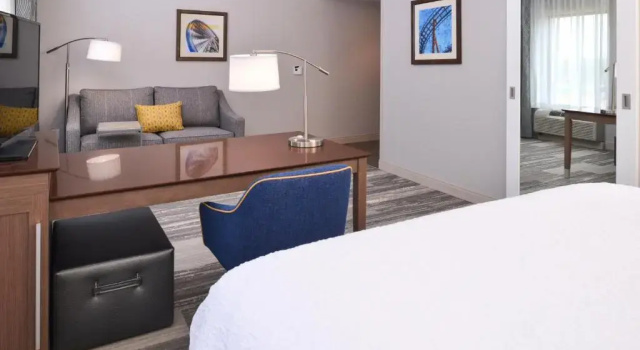 Люкс Hampton Inn & Suites Cincinnati-Mason, Ohio