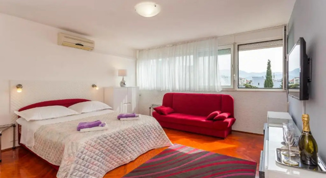 Beach Split Apartments
