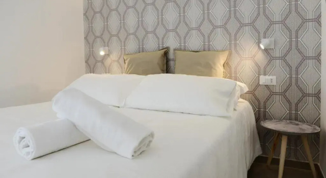 Miramed Rooms