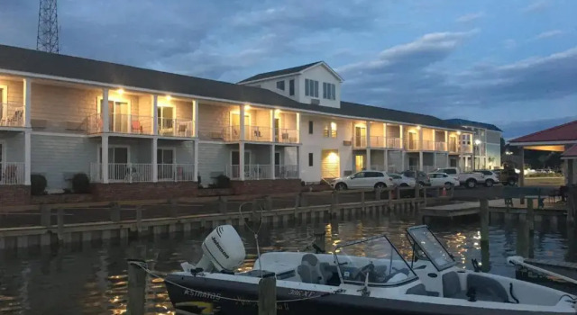 Anchor Inn, Prenota Hotel Chincoteague Virginia