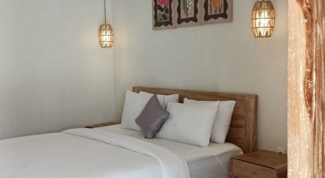 The Paang Homestay, Rezerwuj Pensjonat Hotele w Bingin Beach z parkingiem, Parking