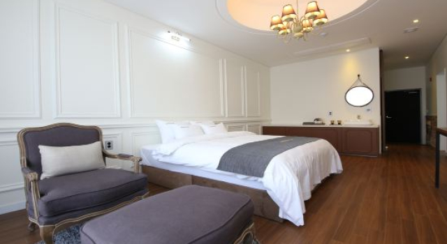 Люкс Hotel Raum Suncheon