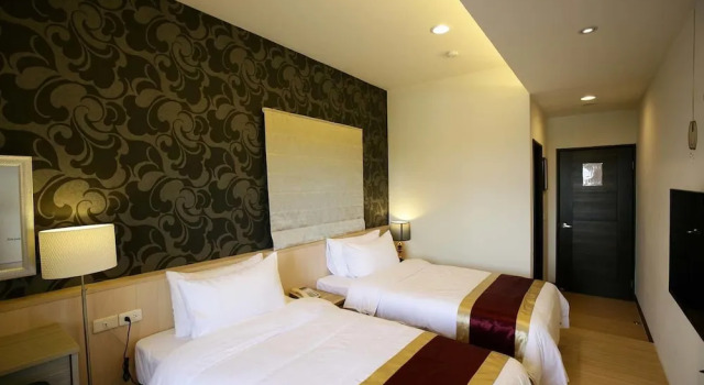 Двухместный номер Standard с балконом Mulu-Hotel