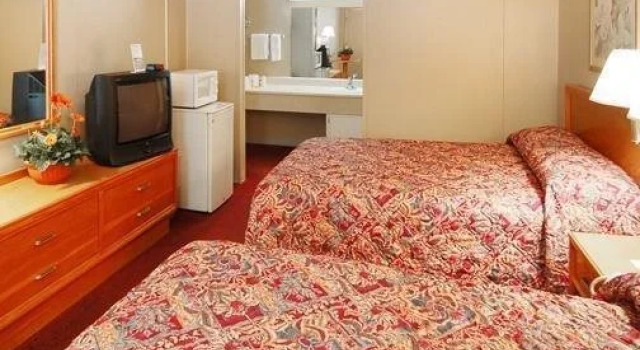 Econo Lodge University, Reserva ahora Hotel Charlottesville Parque Nacional de Shenandoah