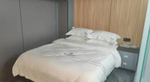 Кровать в общем номере Miho Hoshi esports Hotel