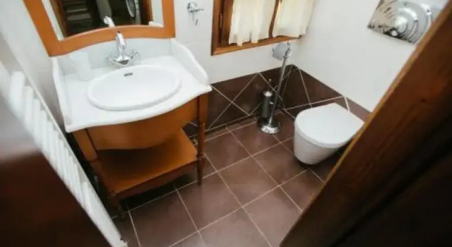Guest House 5 Bedrooms 6 Bathrooms - Tsagkarada, Book Guesthouse Tsagarada 