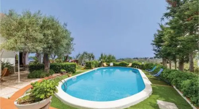 Holiday home Trabia 18 with Outdoor Swimmingpool, Book Apartment Hotels in Sicily with a Pool, Swimming Pool
