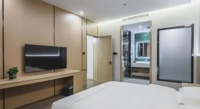Люкс Yunshu Nuanxi Hotel (Qingdao Huangdao Wangtaizhen Shop)