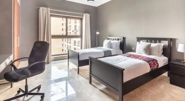 Luxury 2BR Apt Beach Club Full Sea View