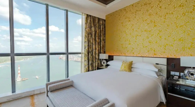 Люкс Royal с видом на море Johari Rotana