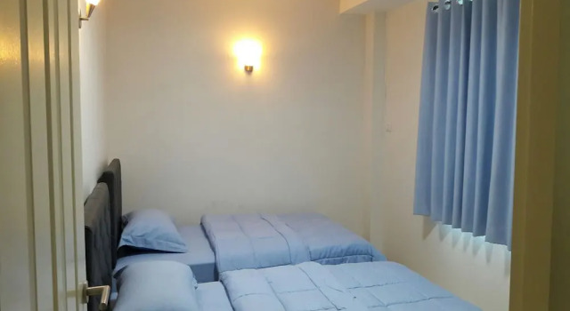 Двухместный номер Standard с балконом Sweet Pillow Hostel & Café