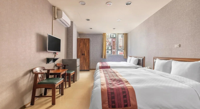 Номер Superior Song He Hotel