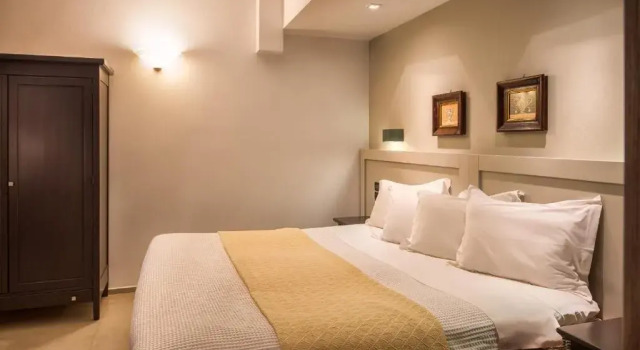 Люкс с 2 комнатами с видом на море Movenpick Resort Agios Nikolaos Sivota