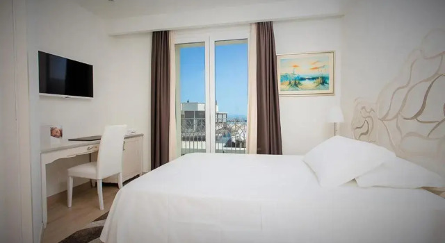 Полулюкс Princier Fine Resort & SPA