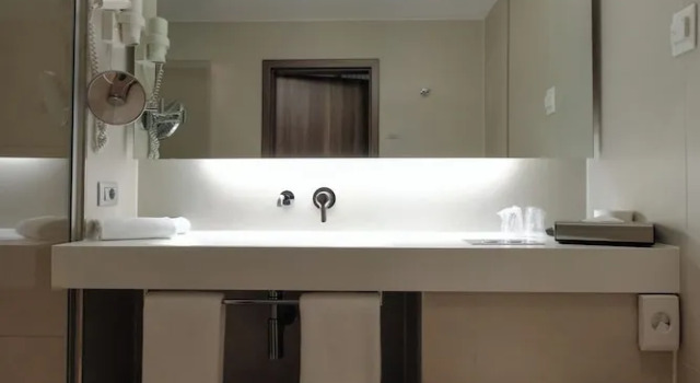Двухместный номер Standard с балконом Business Hotel Astrum Laus